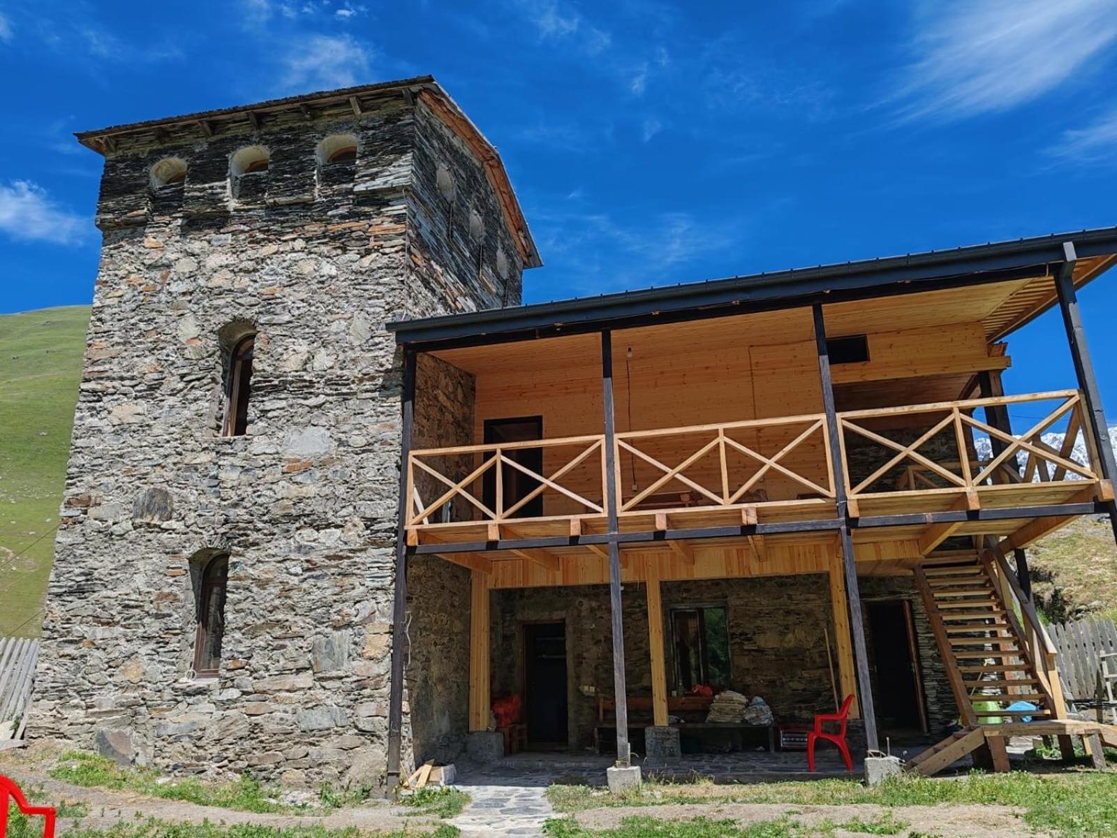 Chazhashi Guesthouse أوشغولي المظهر الخارجي الصورة