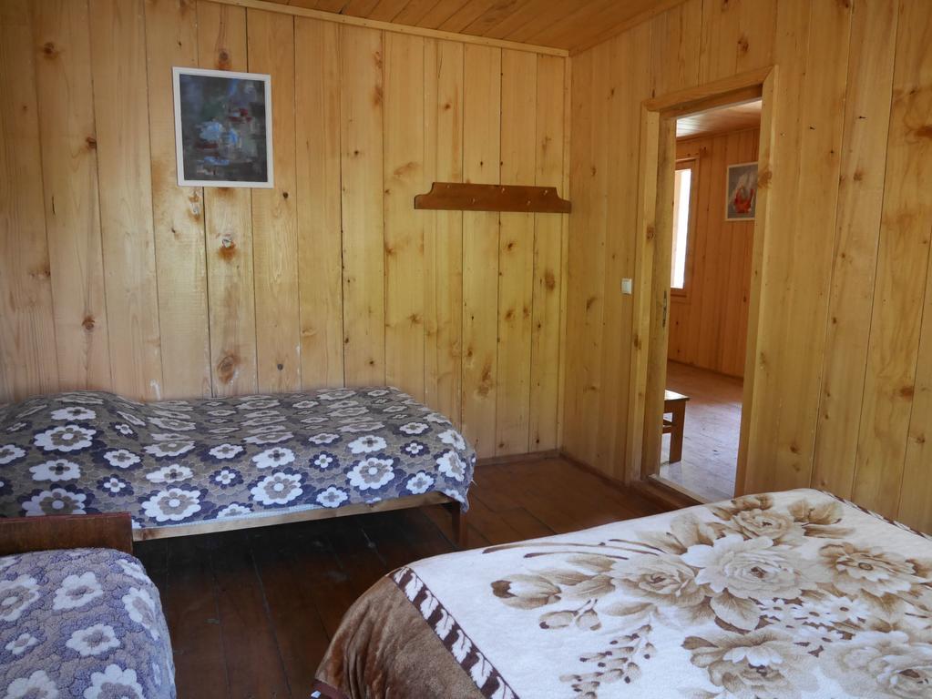 Chazhashi Guesthouse أوشغولي المظهر الخارجي الصورة